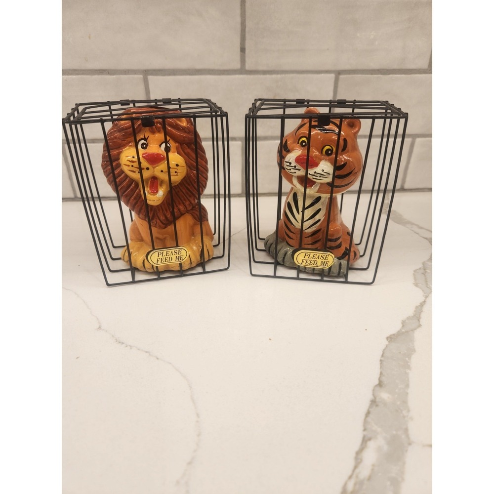 Vintage J.S.N.Y. Taiwan "Please Feed Me" Zoo Tiger And Lion In Cages Piggy Bank